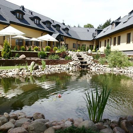 Hotel Paradiso Suchedniow Экстерьер фото