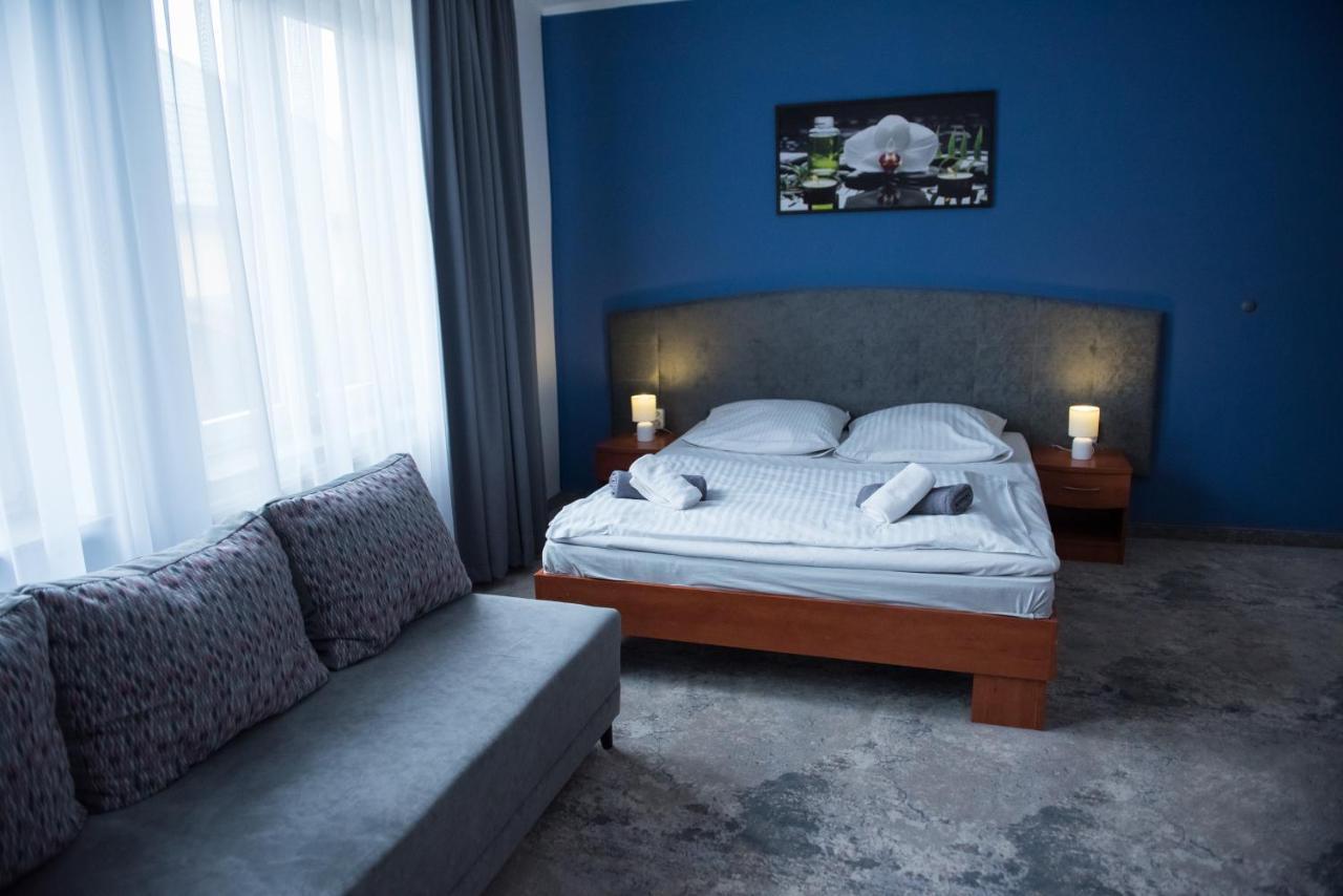 Hotel Paradiso Suchedniow Экстерьер фото