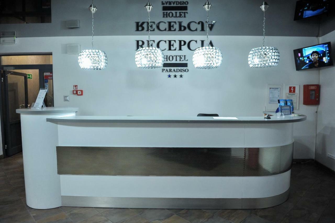 Hotel Paradiso Suchedniow Экстерьер фото